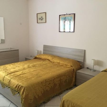 Casa Di Willy Apartment Наполи Екстериор снимка